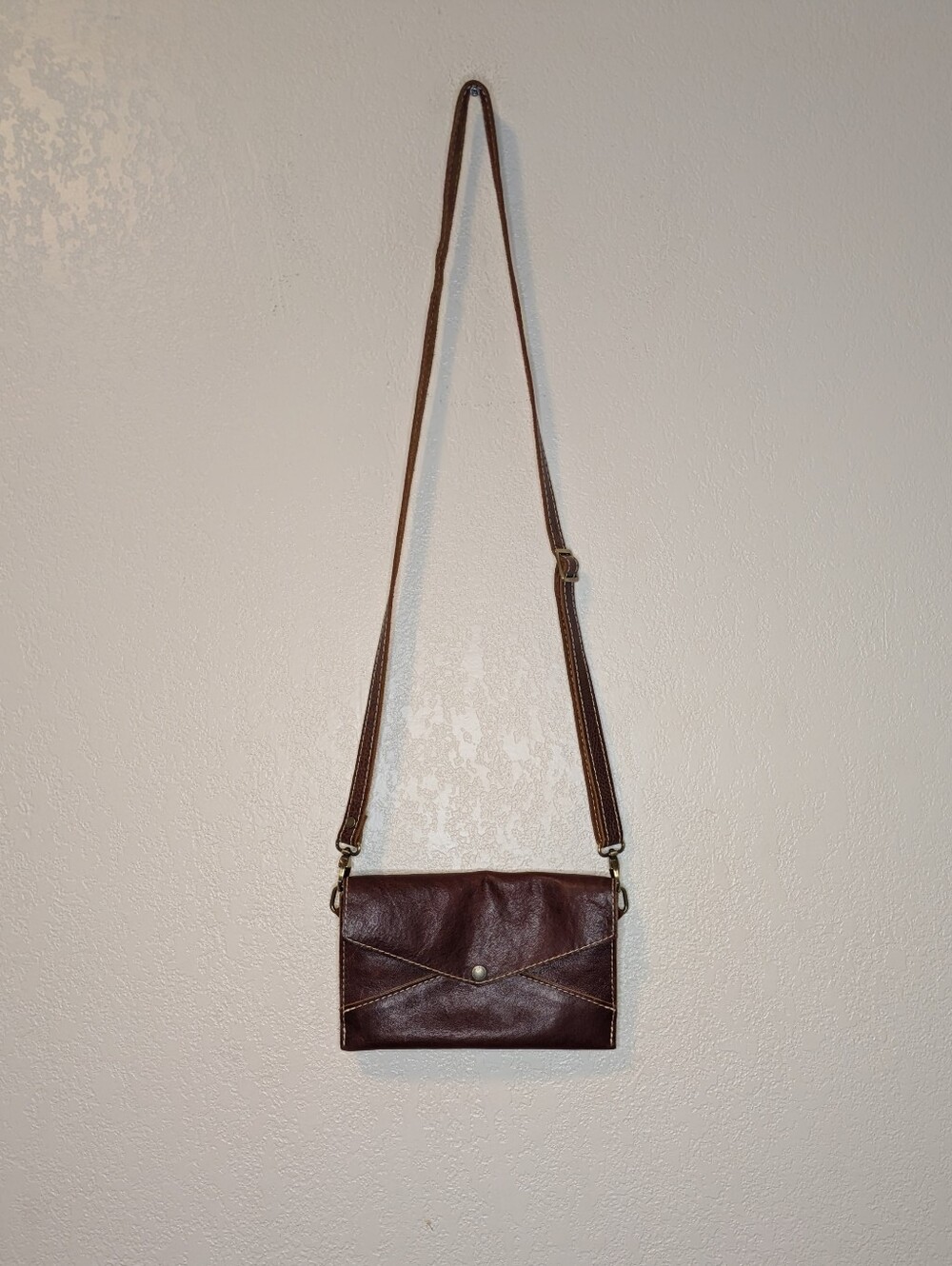 Portland Leather Envelope Convertible Crossbody / Shoulder Bag - Like New